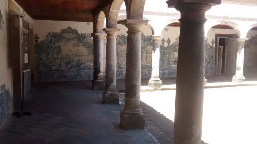 Olinda City Tour and Instituto Ricardo Brennand - Alto da Sé and three churches: where your Olinda orientation clicks