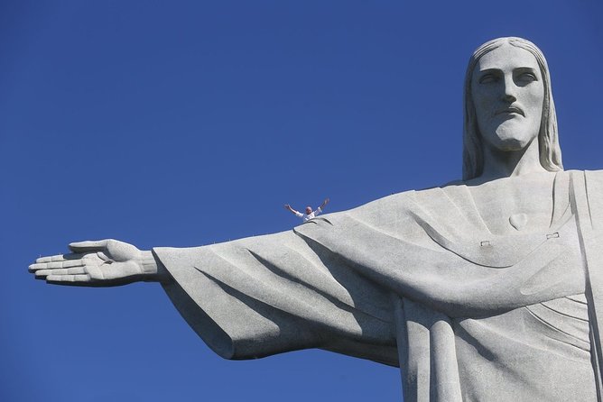 One of a Kind: Corcovado, Christ the Redeemer Tour - Stop 2: Centro de Visitantes Paineiras and Tijuca Forest views