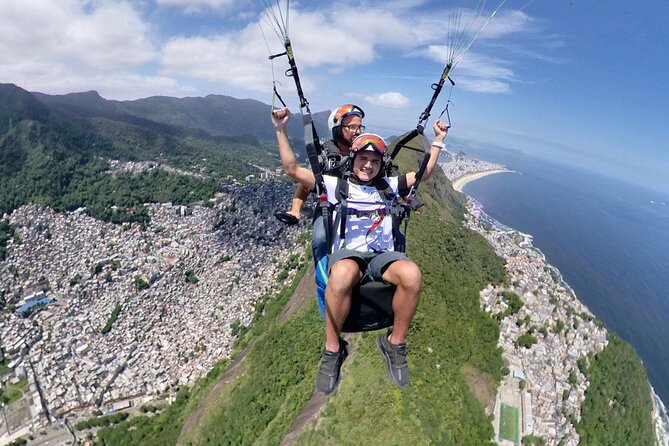 Paragliding Tandem Flight in Rio de Janeiro - Landing at Pepino Beach, and getting your photos and HD video