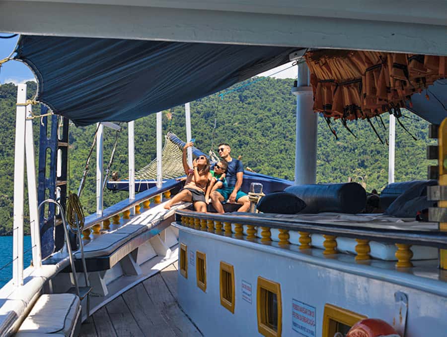 Paraty Bay: Islands & Beaches Boat Tour with Snorkeling - Key things I’d put on your radar before you book