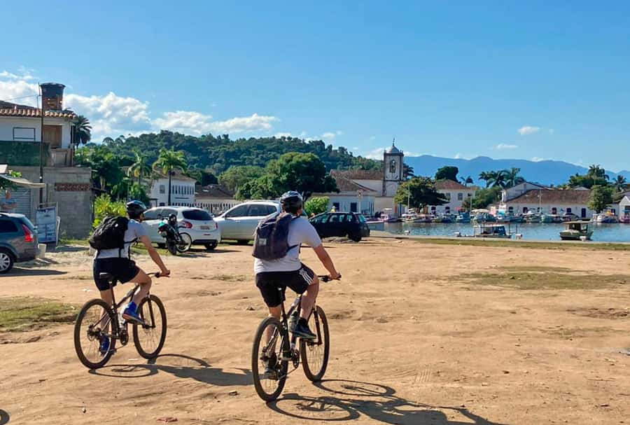 Paraty: Half-Day Bike Rental - Waterfalls, trails, and cachaça distilleries: pick your flavor