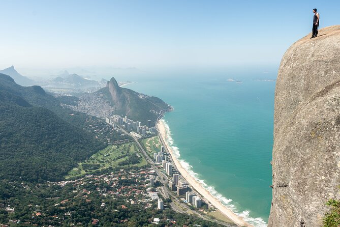 Pedra da Gávea | The best trail in Rio - Technical stops, climbing, and abseiling safety: what you should care about