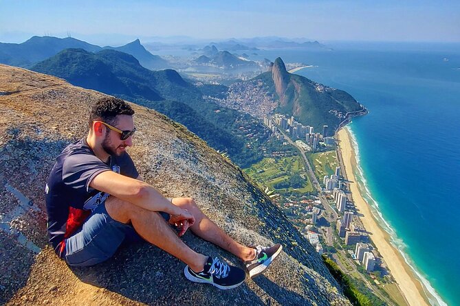 Pedra da Gávea trail, the most complete in Rio de Janeiro - Stop 1: Pedra da Gávea summit break, photos, and real fuel