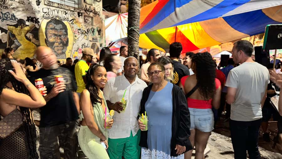 Pedra do Sal: Live Samba Night with Local Guide & Drink - Who the tour is best for, and who should skip it