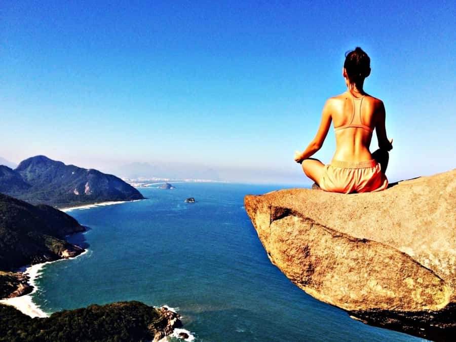 Pedra do Telégrafo Hike and Beach Full-Day Tour - Pedra do Telégrafo in plain terms: the wow comes from one steep climb