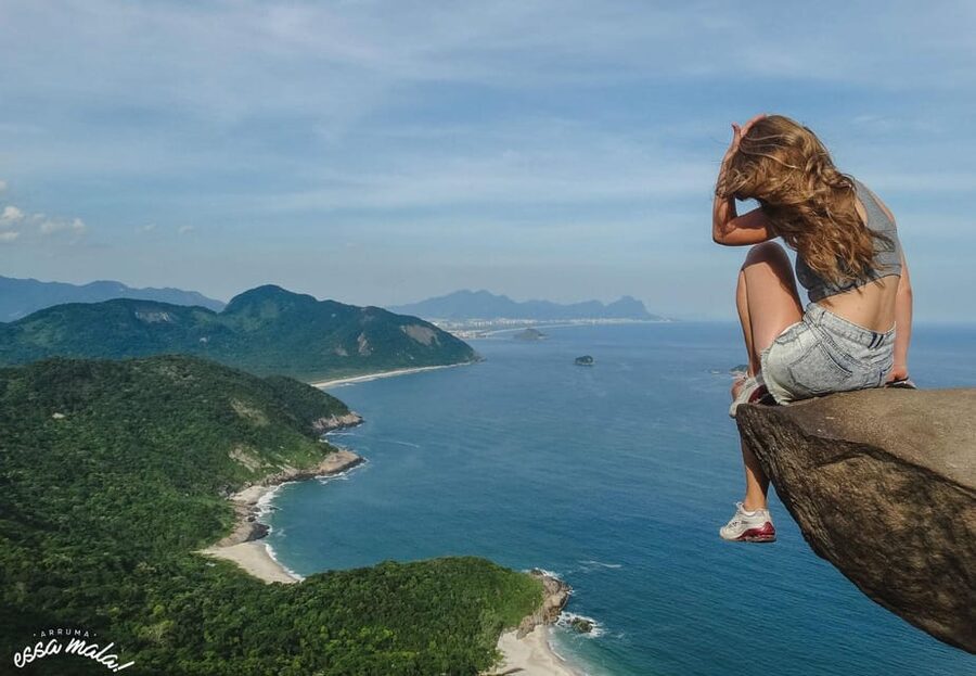 Pedra do Telégrafo: Nature Excursion and Scenic Walk - The hike up Morro do Telégrafo: photo angles, contemplation, and real effort
