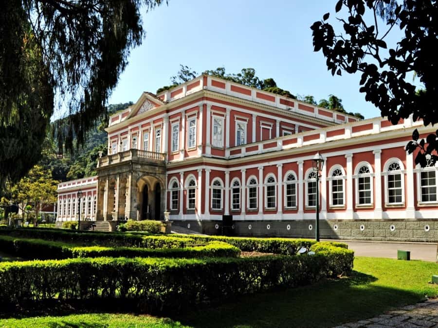 Petrópolis: Imperial City Tour - Imperial Museum (Pedro II’s summer house) and the jewel moment