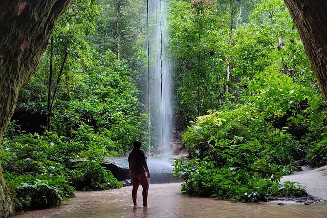Presidente Figueiredo Tour - What makes this hike harder than it looks on paper