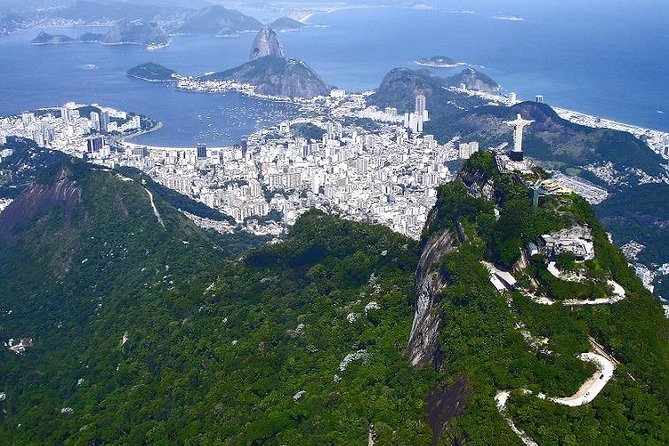 Private 30 min Helicopter Tour in Rio de Janeiro for 3 people - Why This 30-Minute Private Helicopter Ride Works in Rio