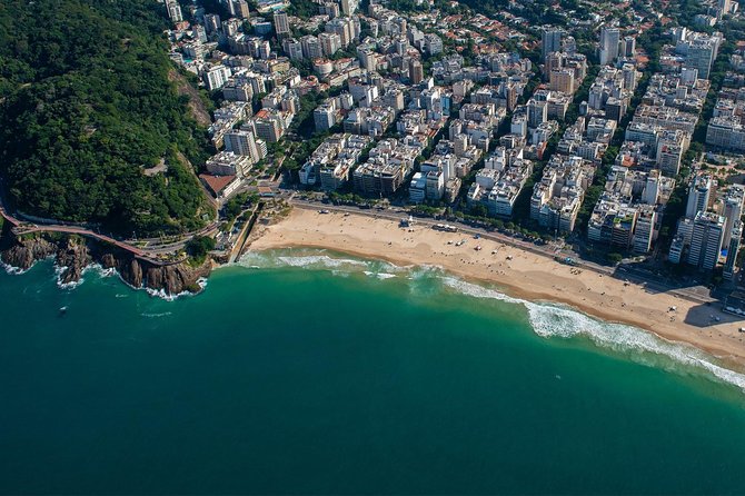 Private Helicopter Flight Tour: Rio de Janeiro Landmarks - Ipanema to Copacabana, plus the Sugar Loaf approach