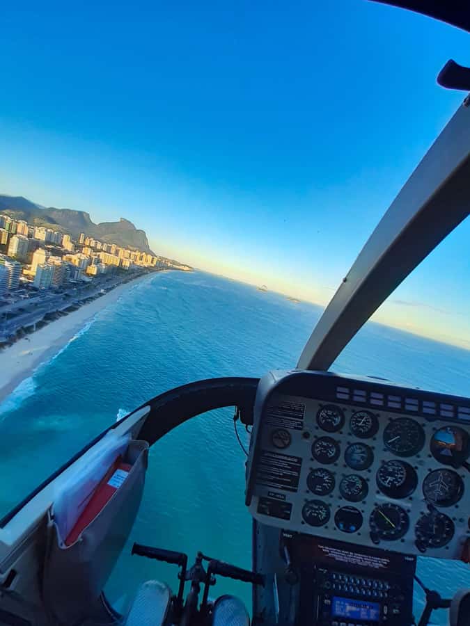 Private Helicopter tour - Rio de janeiro in 20min - Meeting at Jacarepaguá Airport, Hangar 37, and Check-In Without Stress