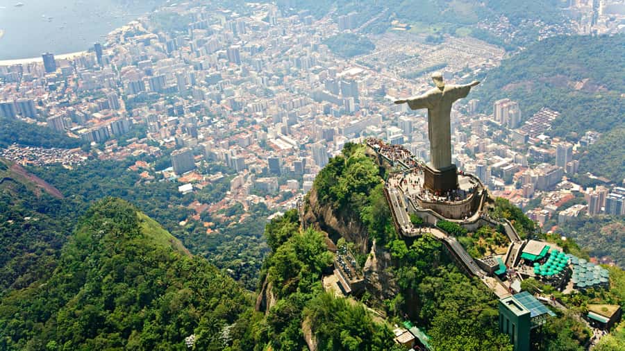 Private Helicopter tour - Rio de janeiro in 30min - Arpoador and Copacabana From Above: The Iconic Curve