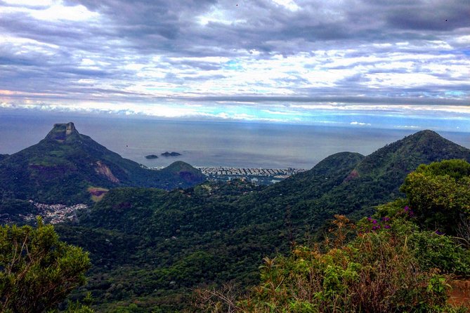 Private Hiking Tour to Tijuca Peak - Tijuca National Park - by OIR Aventura - How the private format keeps your hike relaxed