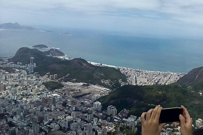 Private Tour to Christ the Redeemer - Guide Commentary Matters More Than You Think