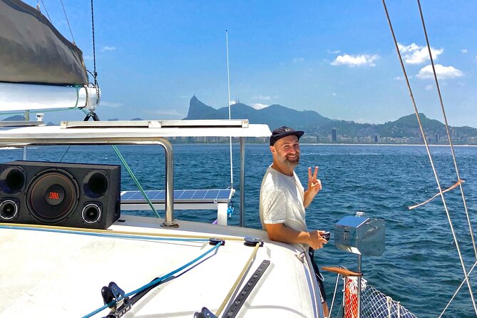 Private Tour with Churrasco in Vela Catamaran - Velas do Rio - Copacabana and Leme: a fast look at Rio’s famous beachfront energy