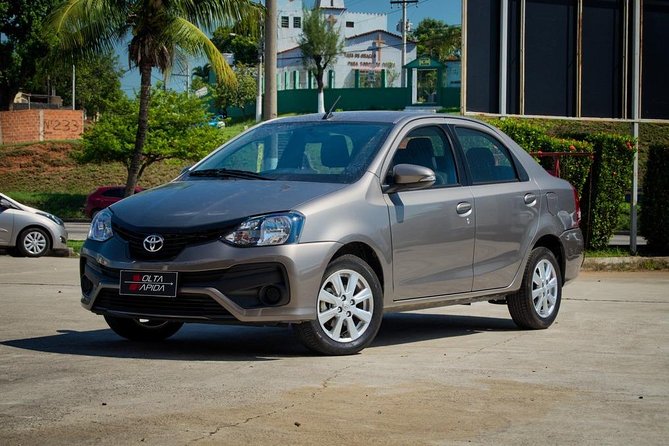 Private transfer Economico GIG Rio Galeao airport up to 3 pax to Zona Sul - The drive you get for free: Copacabana to Ipanema to Leblon