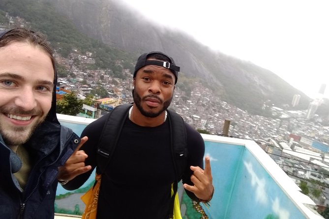 Private Walking and Cultural Tour Rocinha-Rio de Janeiro - Rooftops and Rio viewpoints, the payoff for the climb