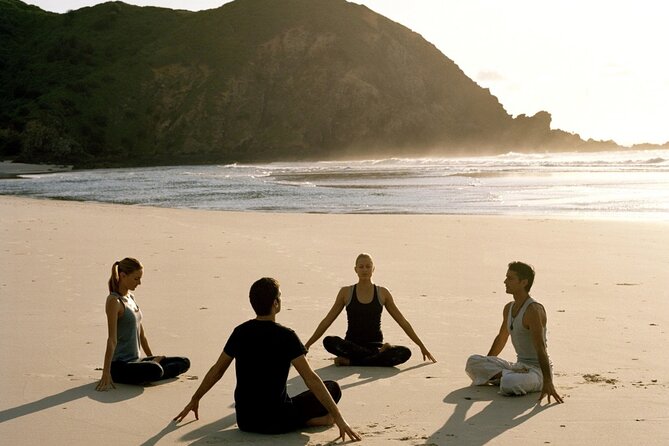 Private Yoga experience at the Floripa Beaches in Brazil - Languages, teaching style, and who leads