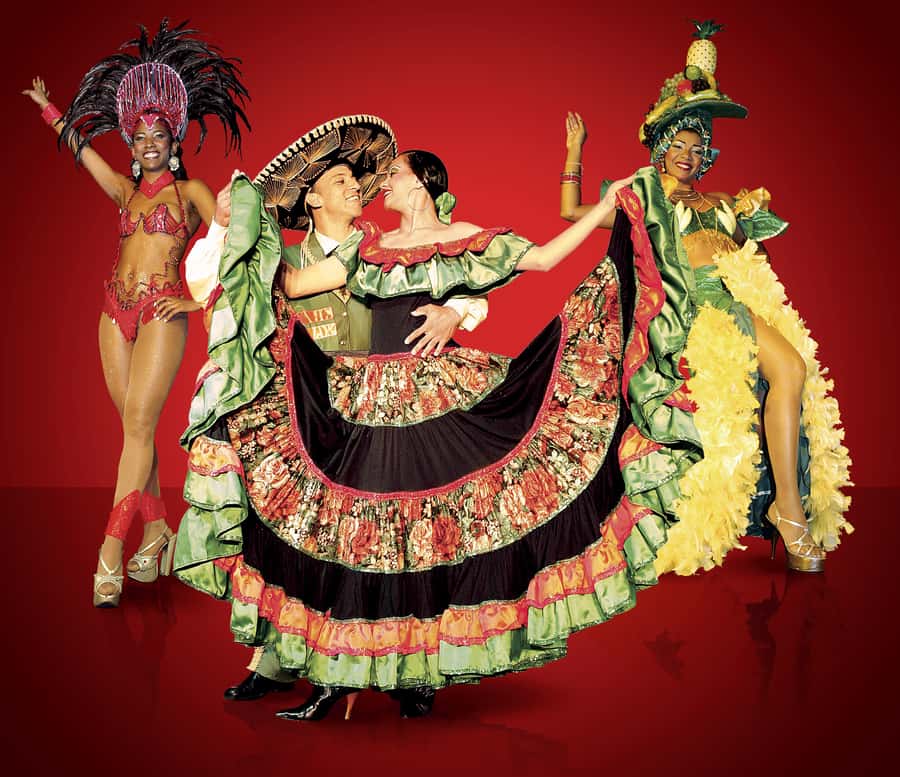 Rafain Palace: Barbecue Dinner Show - Entering the show, the cultural beats you’ll see in the first hour