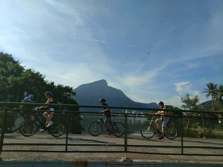 Rio Bike Tour - Discover the Beaches and Lagoon - Ipanema Beach by Bike: The Famous Stretch, With Time to Look