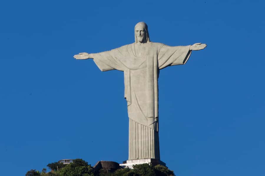 Rio: Christ The Redeemer Half Day Tour With Pick up - What the 4 hour window feels like in practice