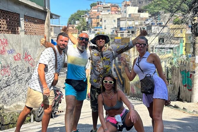 Rio de Janeiro 3-hour tour of the Rocinha Favela with local guide - Should You Book This Rocinha Tour?