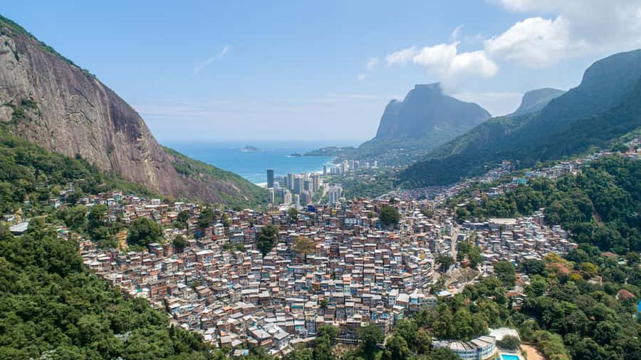 Rio de Janeiro: 4-Hour Guided Tour of Rocinha Favela - Walking Rocinha alleys: what you’ll see and what it means