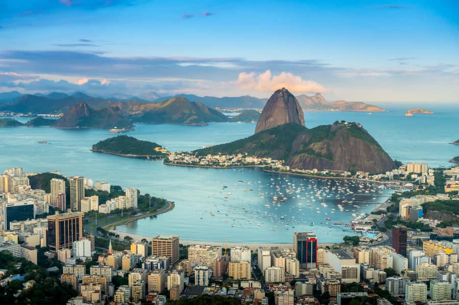 Rio de Janeiro: 45-Min Helicopter Tour with Transfer - Practical expectations for comfort and what is not included