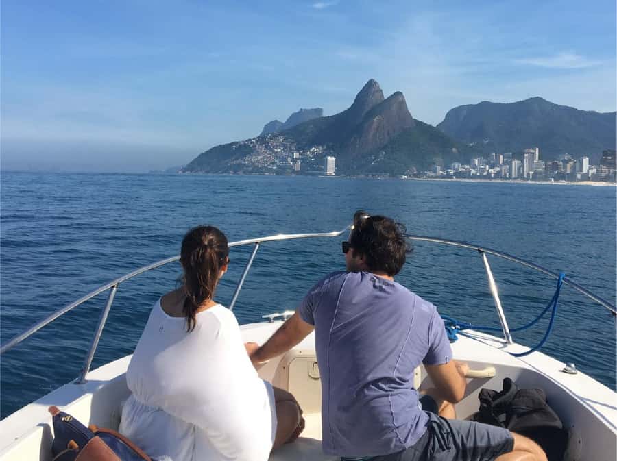 Rio de Janeiro: Boat Tour - Sunset with Beer - Copacabana, Arpoador, and the Coastline Story You Can Feel