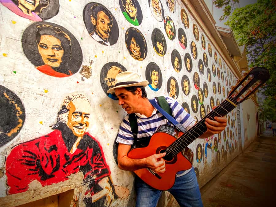 Rio de Janeiro: Bossa Nova Walking Tour with Guide - Starting at Praça Nossa Senhora da Paz, then getting your bearings fast