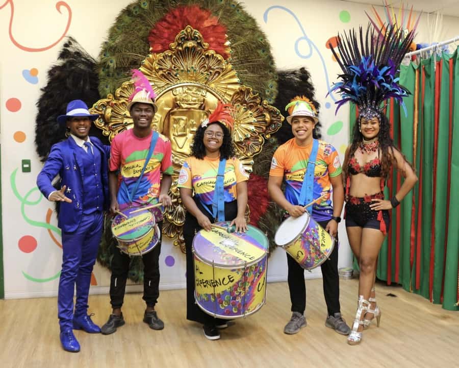 Rio de Janeiro: Carnaval Backstage Tour and Samba Class - What to bring, what to wear, and how to avoid the common trip-up