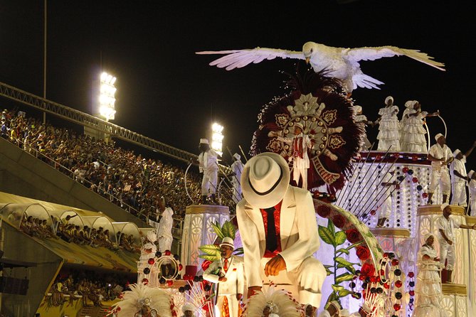 Rio de Janeiro Carnival Parade Ticket with Optional Transport - Comfort, food, and bathrooms: how to plan your “survive until dawn” kit