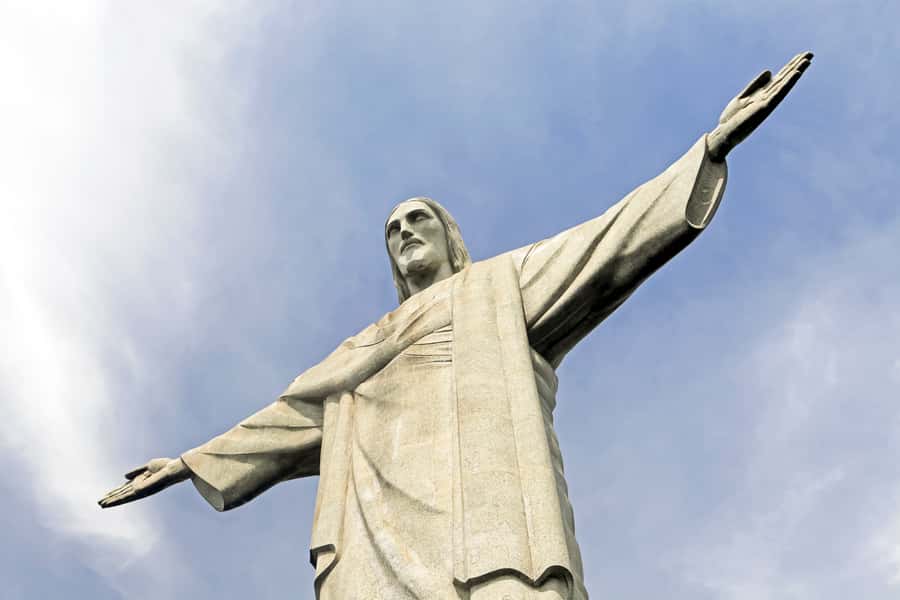 Rio de Janeiro: Christ, Selaron Steps, and Tijuca Park Tour - Guide quality is the hidden ingredient: safety, stories, and real photo help