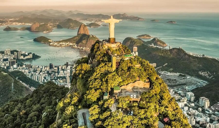 Rio de Janeiro: City Sightseeing Full Day Tour - Cathedral time: modern cones and stained glass in central Rio