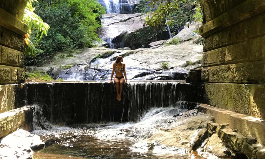 Rio de Janeiro: City tour, food, night attractions and more! - Parque das Ruínas and Lapa: Old Stone, Street Energy