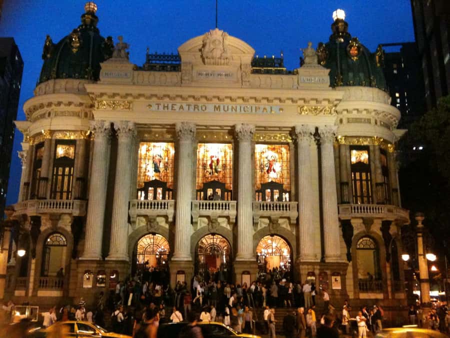Rio de Janeiro: Downtown Walking Tour - The meeting point: start where you won’t waste time