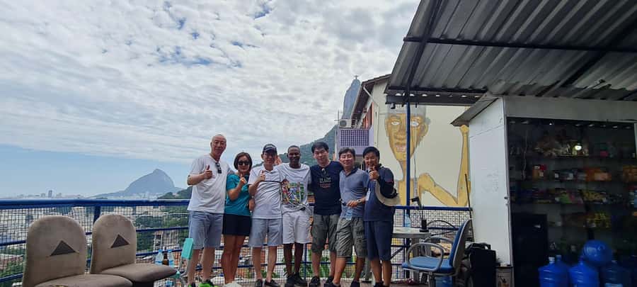 Rio de Janeiro: Favela Santa Marta Tour with Resident Guide - Meeting on São Clemente, then the cable car and first big views