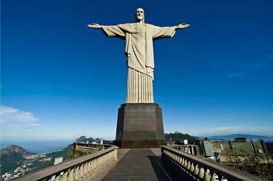 Rio de Janeiro: Full-Day Guided Sightseeing Tour - Hotel pickup and the pace of an 8-hour highlights loop