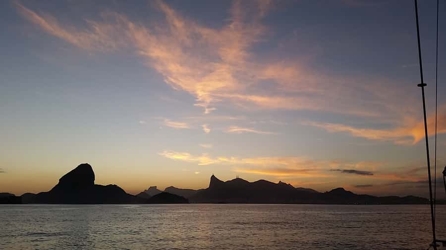 Rio de Janeiro: Guanabara Bay Sunset Sailing Tour & Drinks - Key things I think you should clock before booking