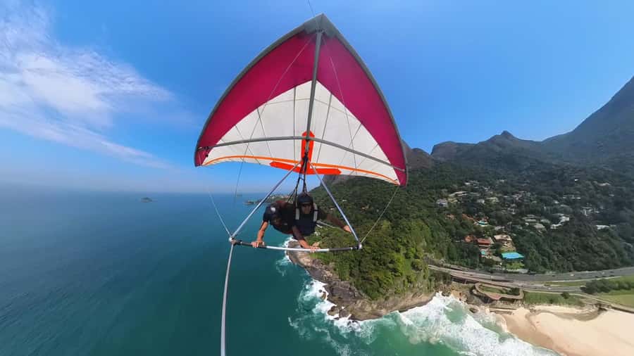 Rio de Janeiro: Hang Gliding or Paragliding Experience - Entering the Rio Airspace, Starting at São Conrado and Pedra Bonita