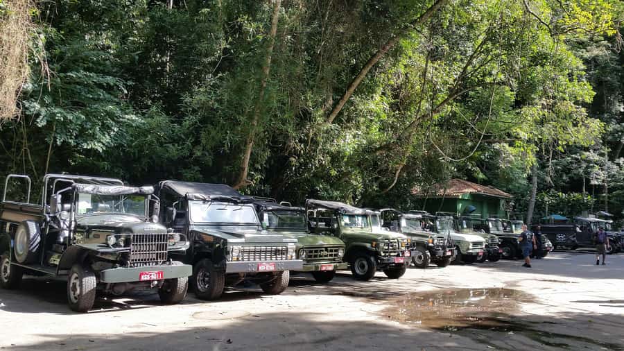 Rio de Janeiro: Jeep Tour in the Tijuca Forest - The safety briefing and your first taste of the rainforest vibe
