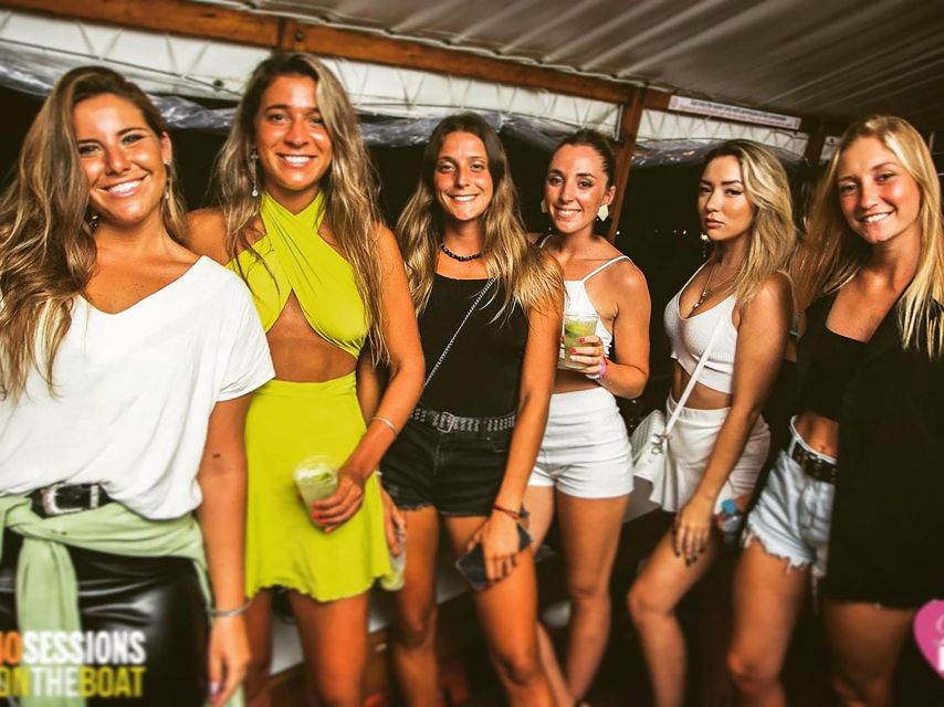 Rio de Janeiro: Late Night Boat Party with DJ and Dancing - Price and What You Get for Around $44