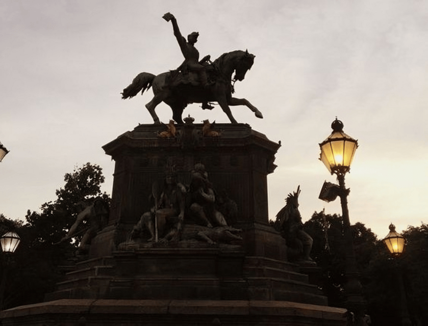 Rio de Janeiro : Must-See Sites Walking Tour With A Guide - Centro Cultural Banco do Brasil: architecture you can read with a guide
