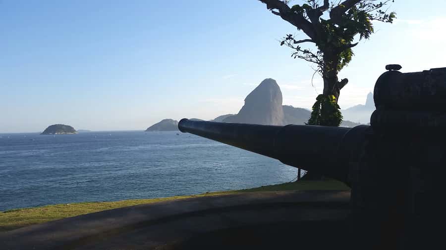 Rio de Janeiro: Niterói Day Trip - Niterói: the day trip that mixes architecture and coastline without feeling rushed