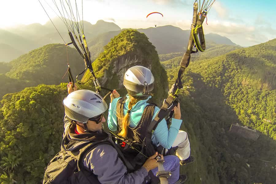Rio de Janeiro: Paragliding Tandem Flight - Meeting at Hortifrutti and Getting Up to the Launch