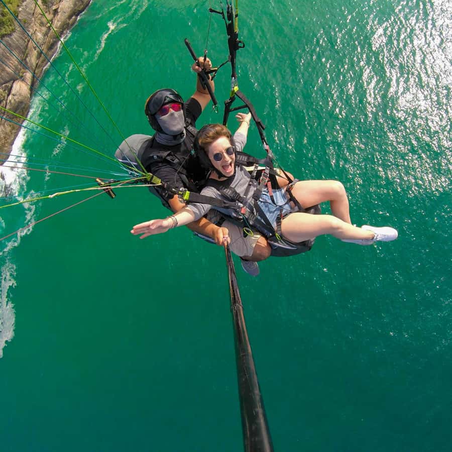 Rio de janeiro : Paragliding Tandem Flights over Rio - Weather, Timing, and How to Get the Most From Your 2 Hours