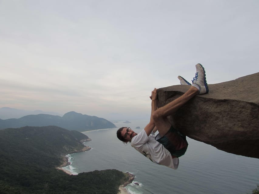 Rio de Janeiro: Pedra do Telégrafo Trail Hike and Ocean View - Meeting points, shared-group reality, and the 6:00 am start