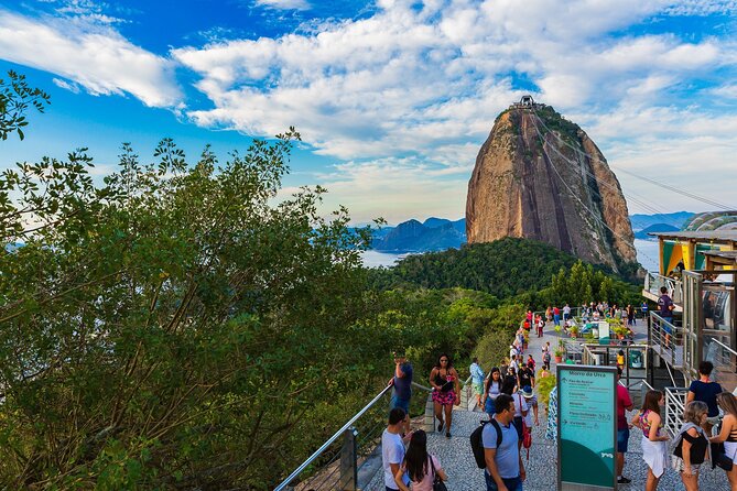 Rio de Janeiro Private Day Tour with Sugarloaf and Corcovado - Maracanã, Sambodromo, and Rio’s big-stage architecture
