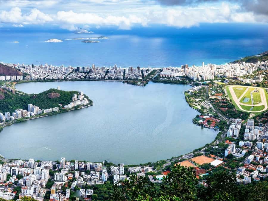 Rio de Janeiro: Private Full-Day Highlights Tour - Tijuca National Park train ride to Corcovado: the view pre-show