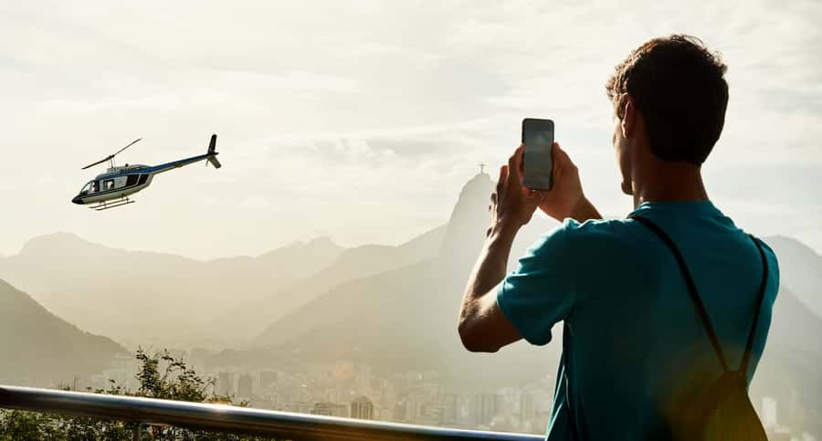Rio de Janeiro: Rio's Icons Guided Tour with Tickets & Lunch - Copacabana and Ipanema passes: quick hits that set the mood